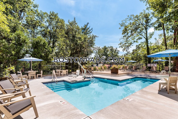 Beacon St., Brookline