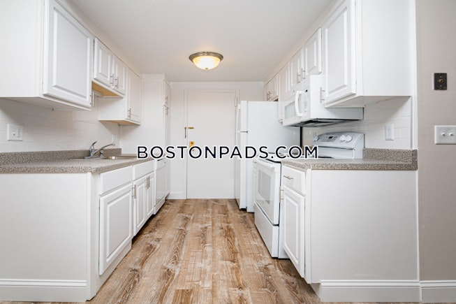 Beverly - $2,300+ /mo