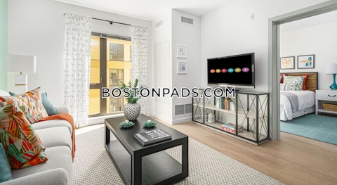 Rantoul St. Beverly photo 7