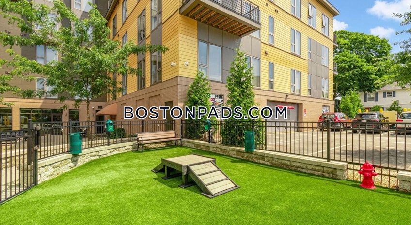 Beverly - $3,171+ /month