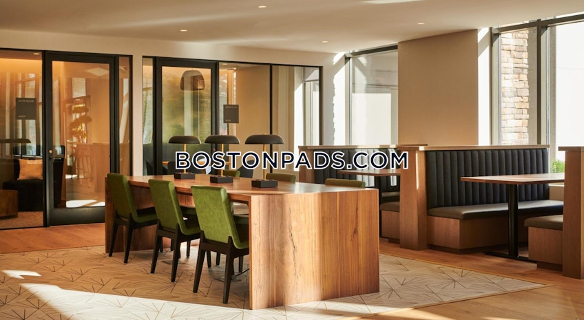 Burlington - $4,592+ /month