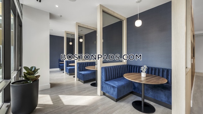 Everett - $3,430+ /mo