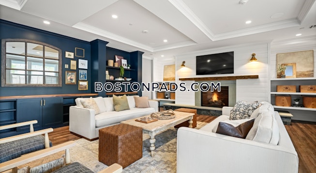 Foxborough - $2,625+ /mo