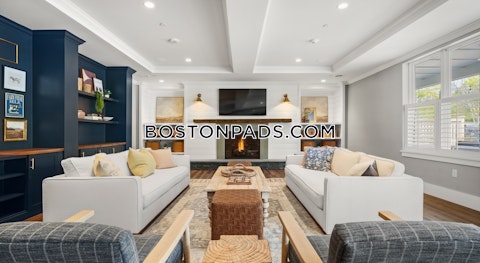 Wall St. Foxborough photo 8