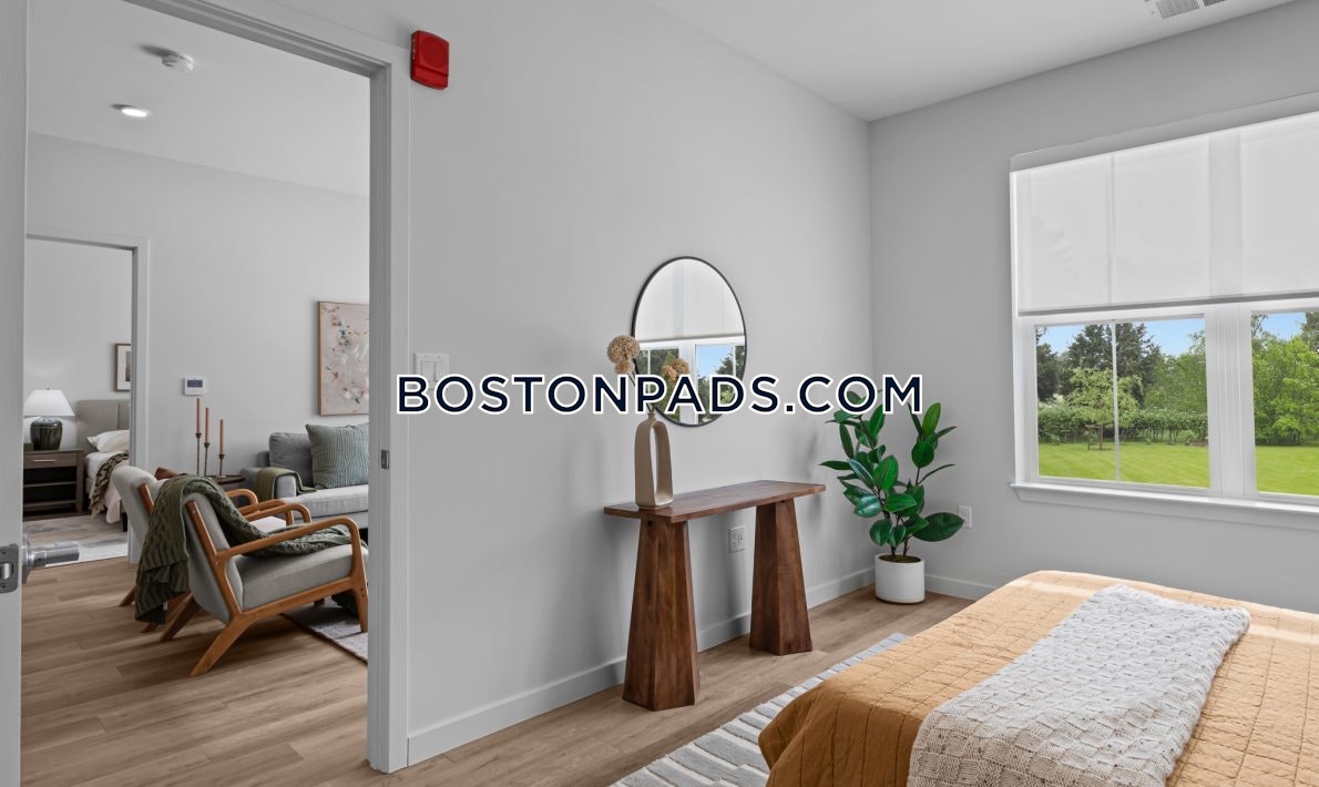 Framingham - 3 Beds, 2 Baths