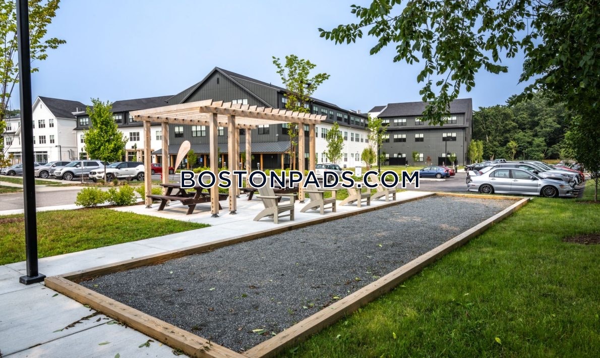 Framingham - 3 Beds, 2 Baths