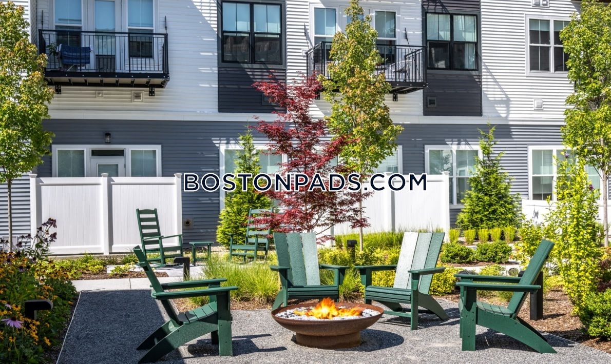 Framingham - 3 Beds, 2 Baths