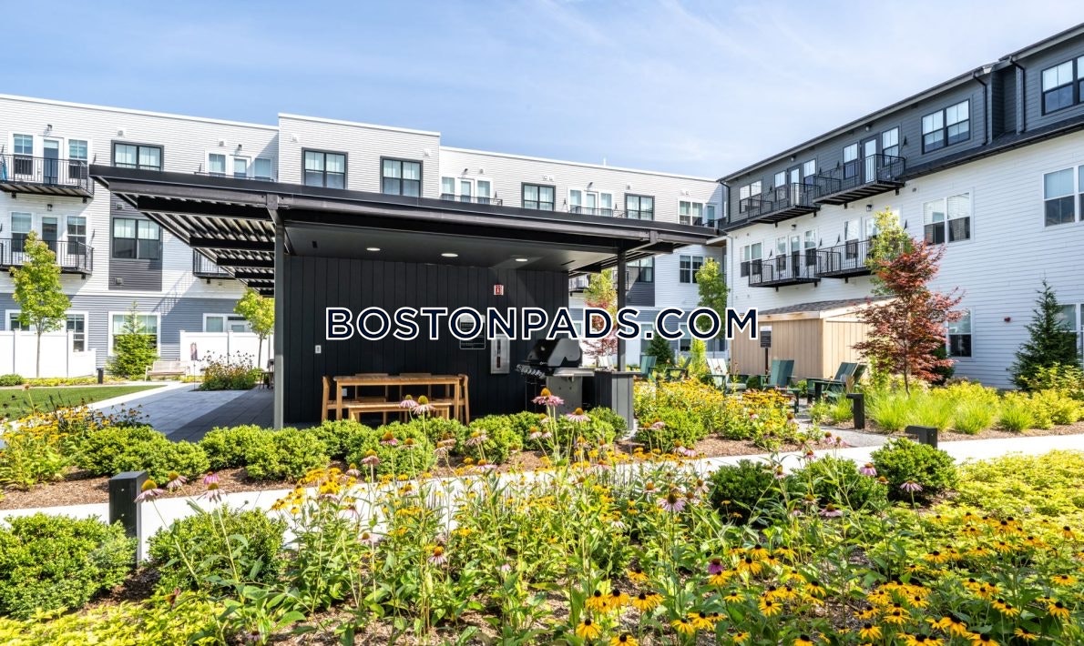 Framingham - 3 Beds, 2 Baths