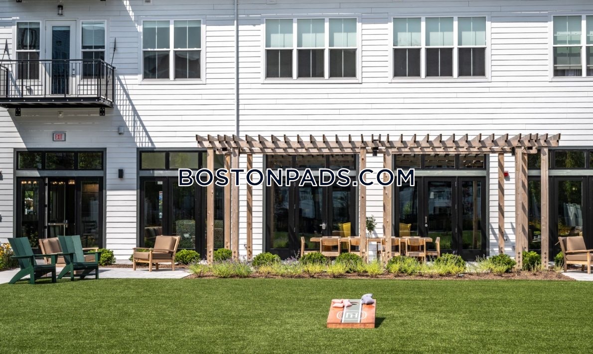 Framingham - 3 Beds, 2 Baths