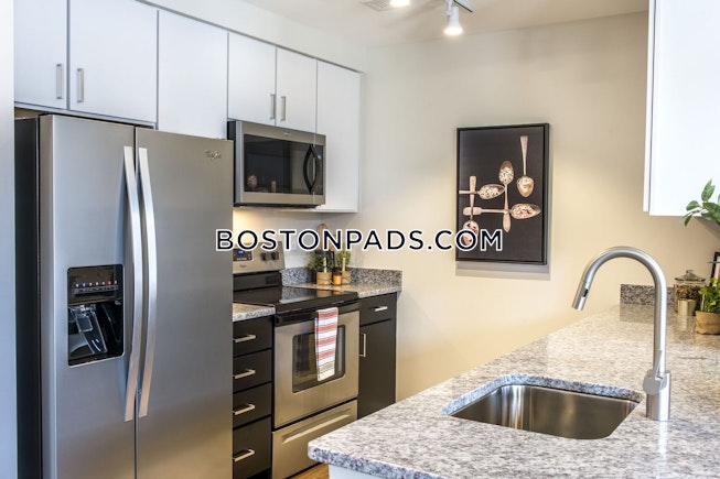 Lowell - $2,095+ /mo