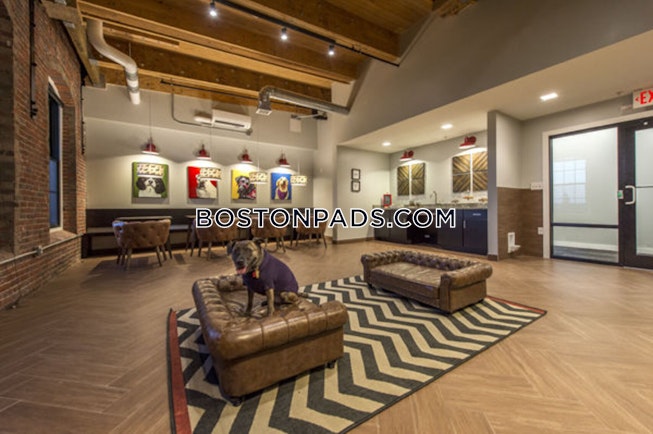 Lowell - $2,095+ /mo