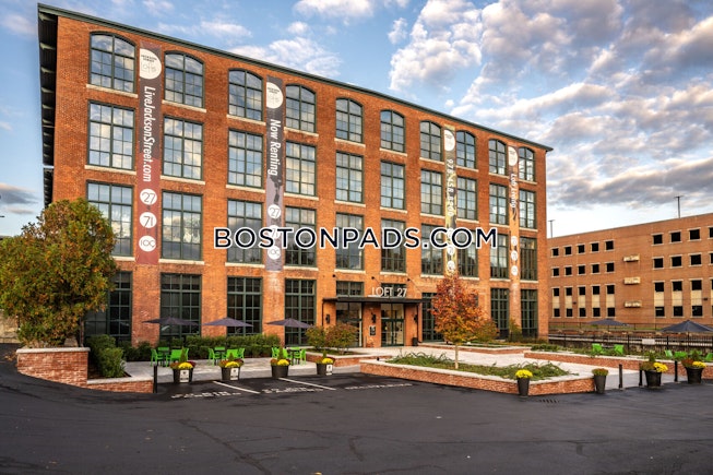 Lowell - $2,095+ /mo