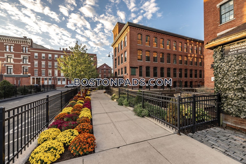 Lowell - $2,499+ /month