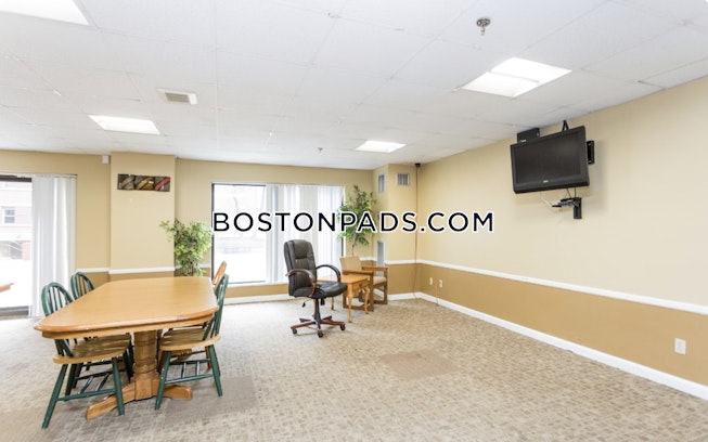 Malden - $3,050+ /mo