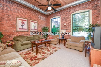 Lakeview Ave. Dracut