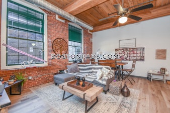 Lakeview Ave. Dracut