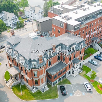 Lakeview Ave. Dracut