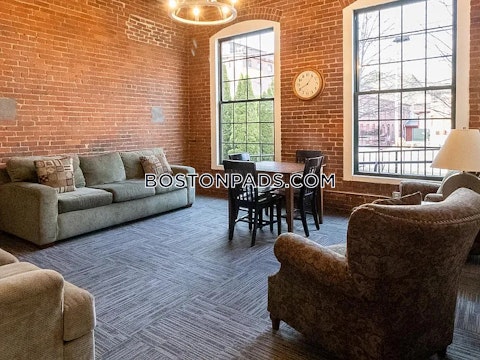 Lakeview Ave. Dracut photo 27