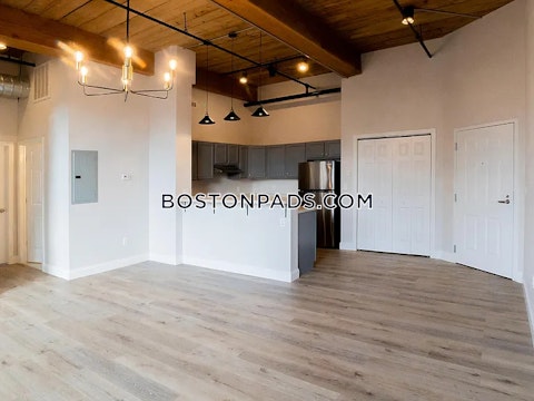 Lakeview Ave. Dracut photo 26