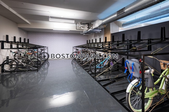 Medford - $3,710+ /mo