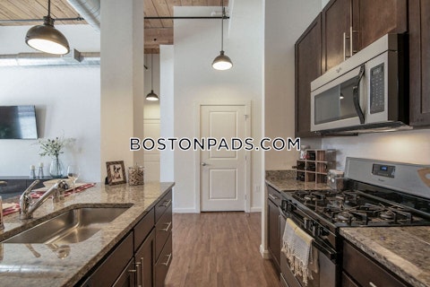 Washington St. Melrose photo 54