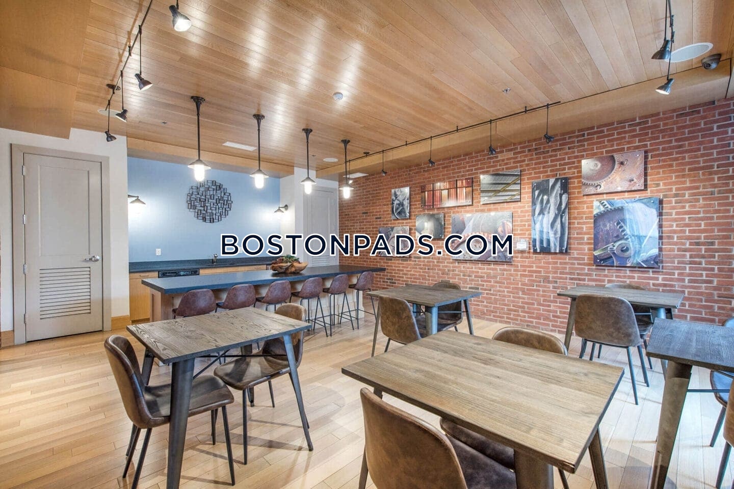 Melrose - 1 Beds, 1 Baths