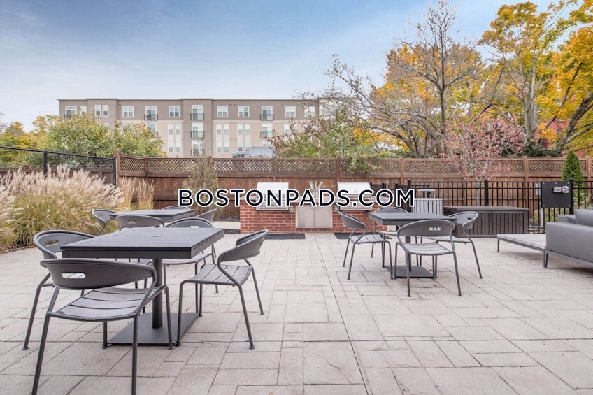 Melrose - $7,546+ /month