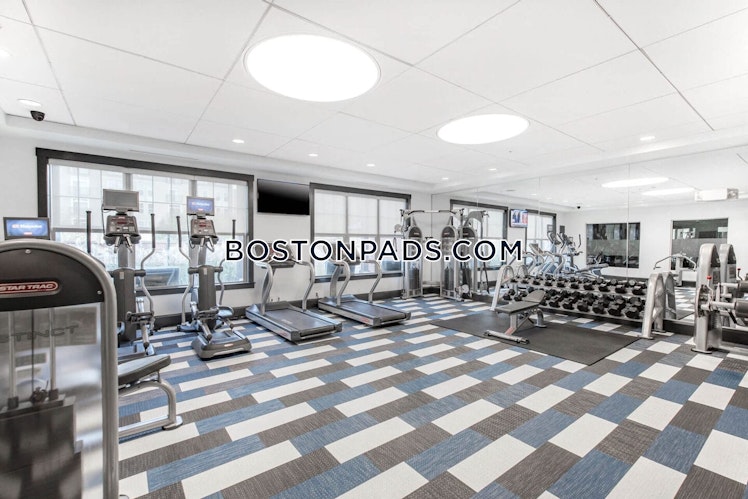 Washington St., Melrose