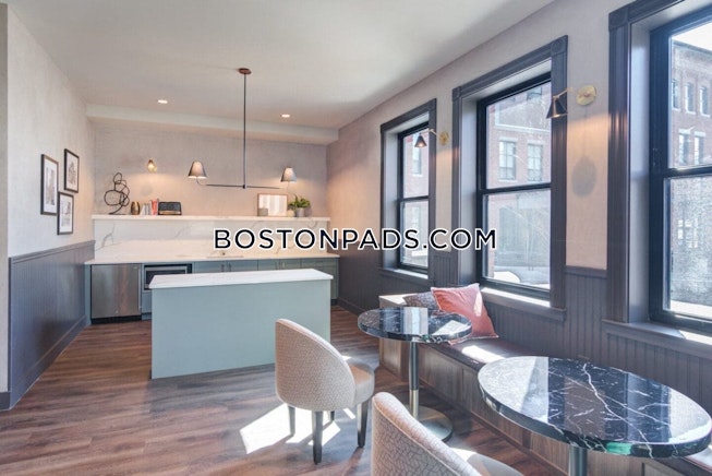 Melrose - $3,619+ /mo