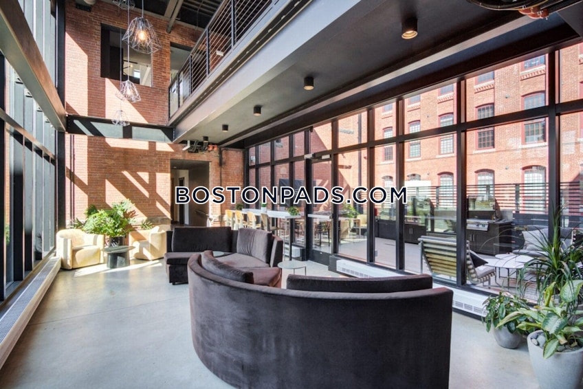 Melrose - $7,546+ /month