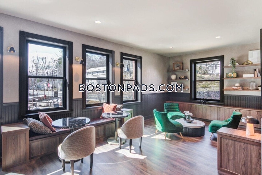 Melrose - $3,440+ /month