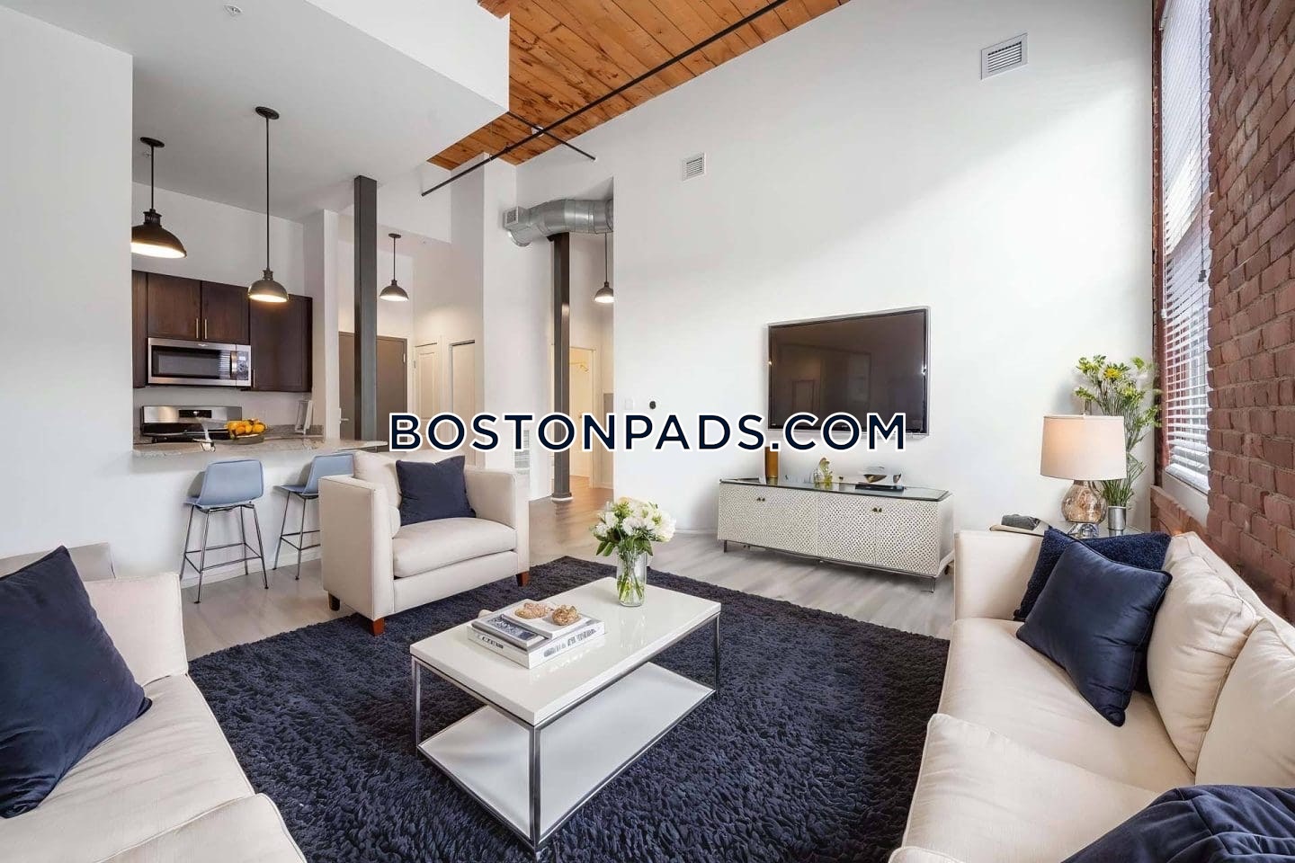 MELROSE - 2 Beds, 1 Bath - Image 24