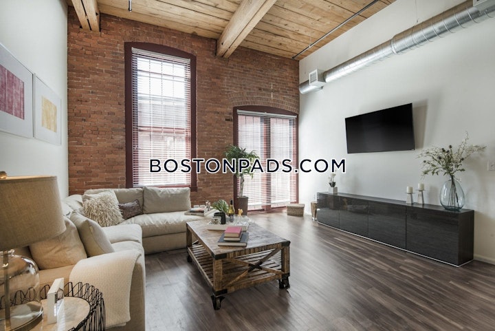 melrose-3-bedroom-1-baths-luxury-in-melrose-7546-8015285 