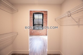 Washington St. Melrose