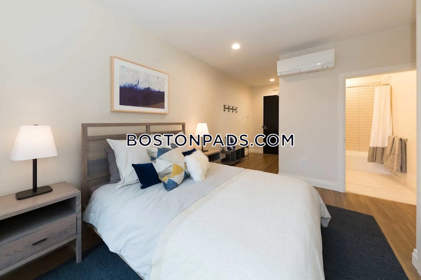 Newton - $4,550+ /month