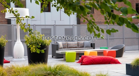 Pleasant St. Malden photo 32