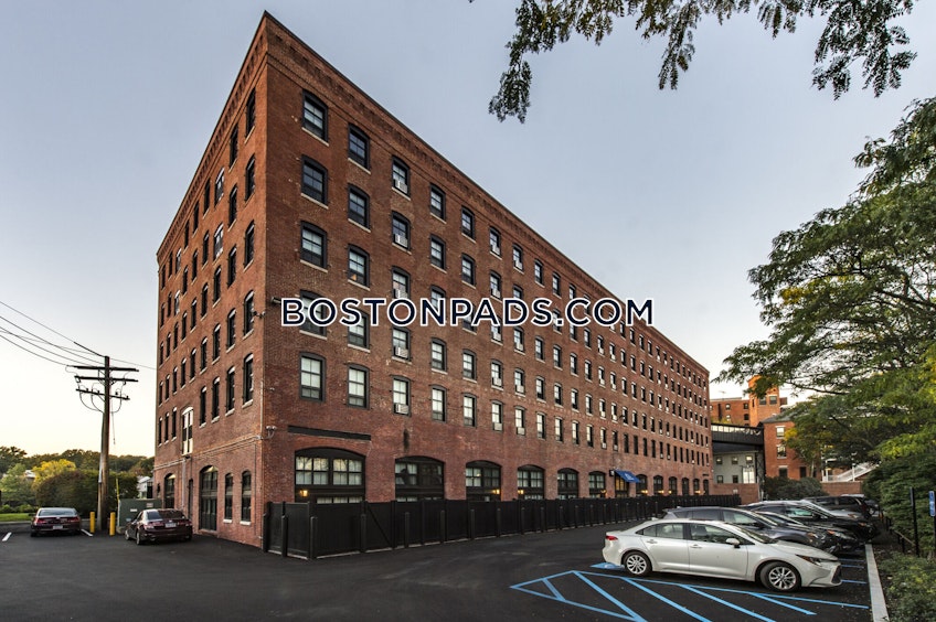 Peabody - $2,906+ /month