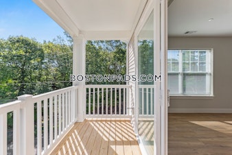 Highland Glen Dr. Randolph