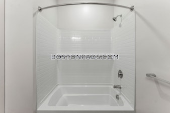 Highland Glen Dr. Randolph