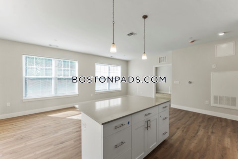 Highland Glen Dr. Randolph photo 13