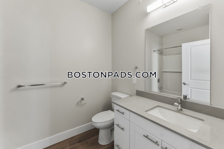 Highland Glen Dr., Randolph