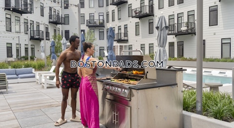 Gibson Way. Revere photo 14