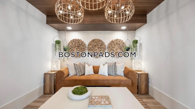 Revere - $2,400+ /mo