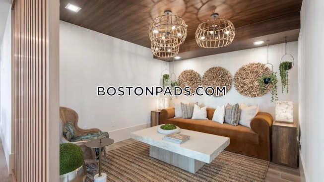 Revere - $2,400+ /mo