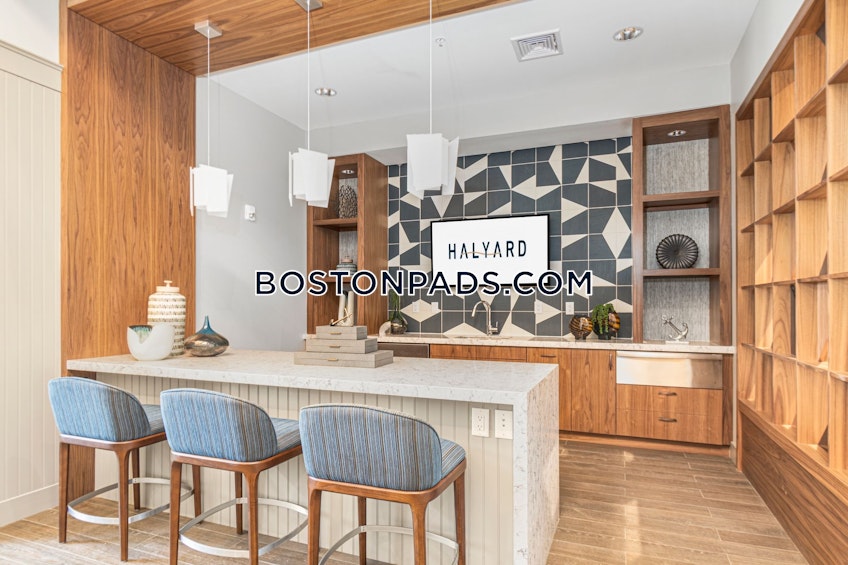 Gloucester - $2,800+ /month