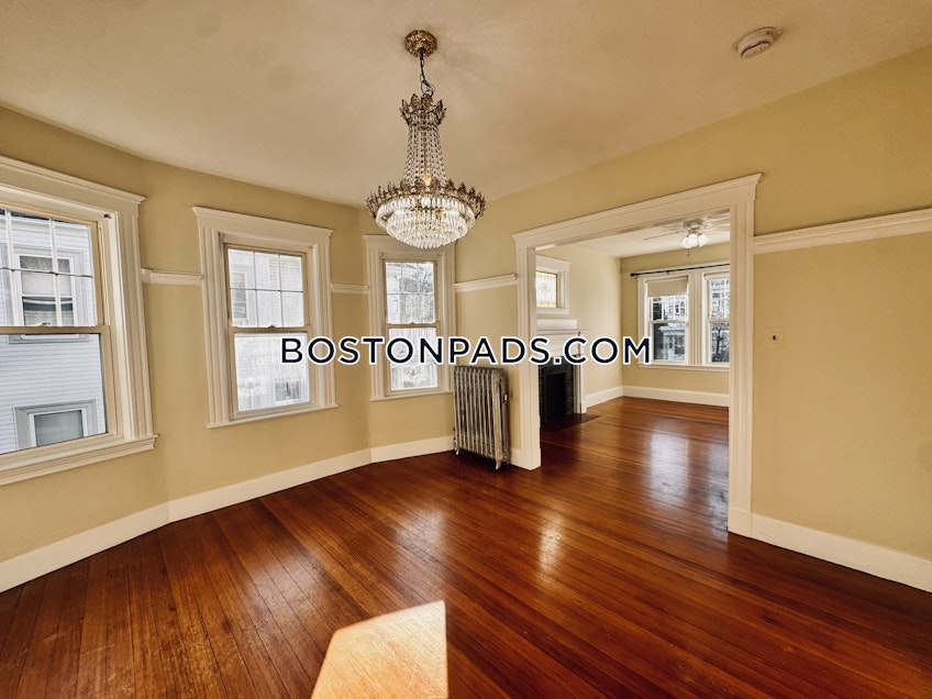 Watertown - $3,400+ /month