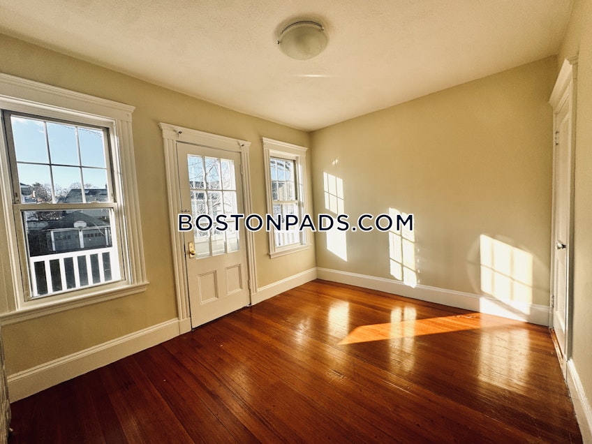 Watertown - $3,400+ /month