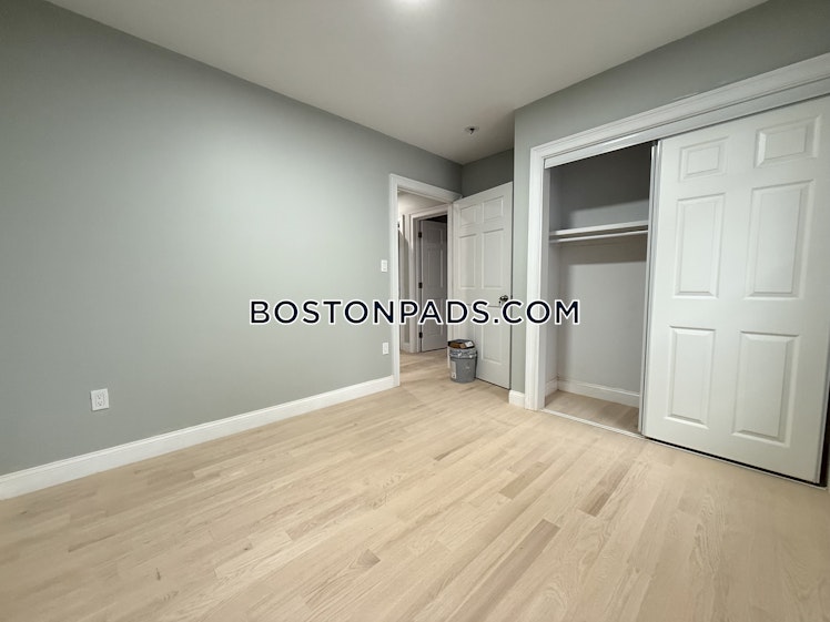 Brentwood St., Boston