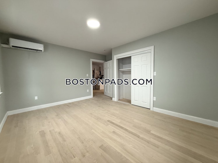 Brentwood St., Boston