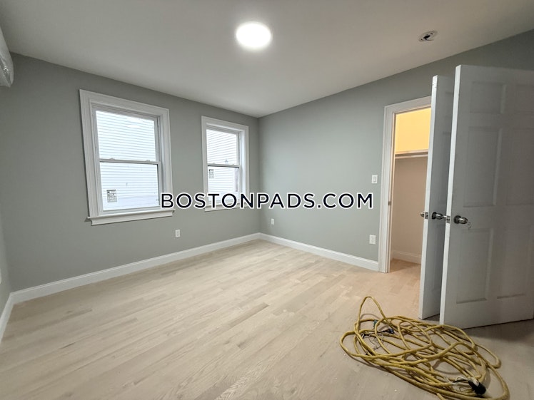 Brentwood St., Boston